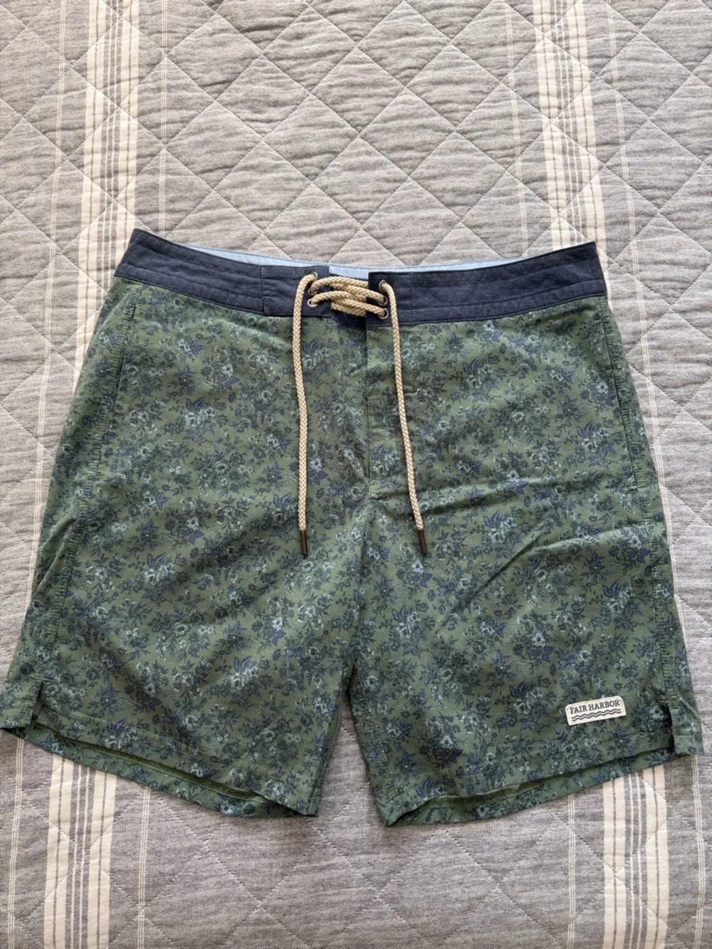Fair Harbor Green Floral Men's Swim Trunks - Picture 1 of 3
